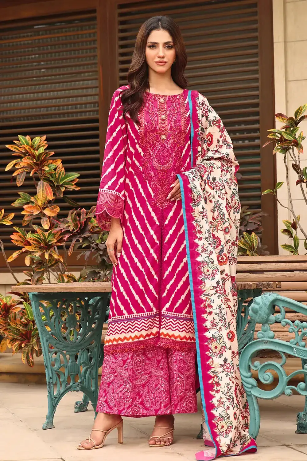 3PC Embroidered Unstitched Lawn Suit KL-2440