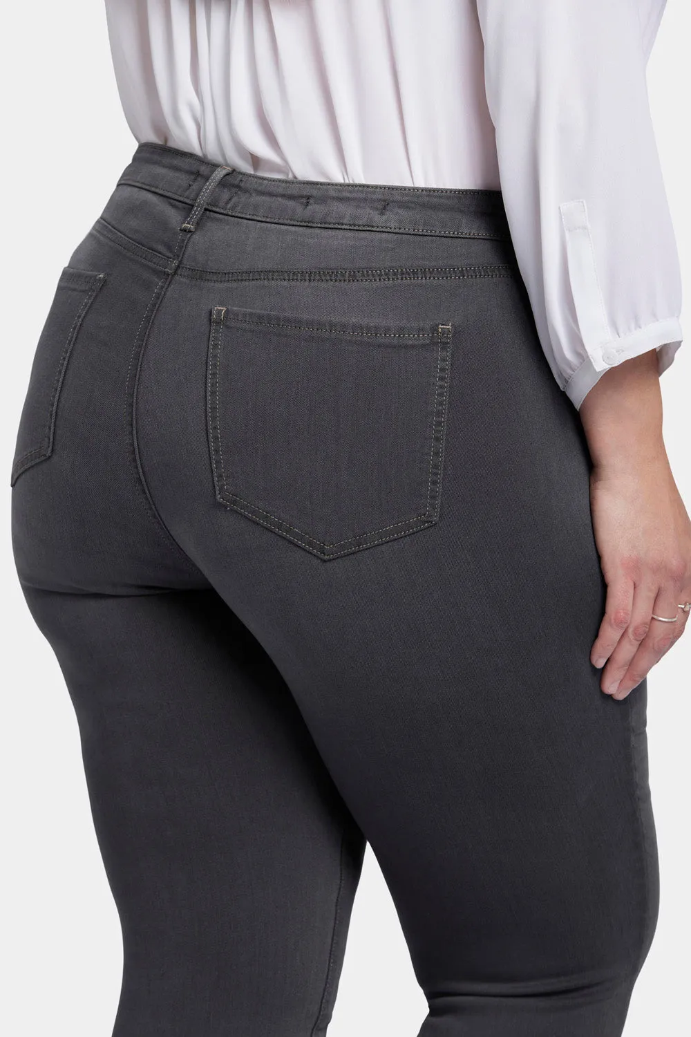 Ami Skinny Jeans In Plus Size - Beatrix