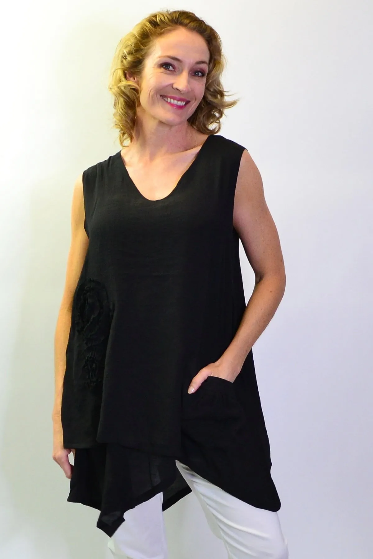 Black Applique Sleeveless Tunic Top