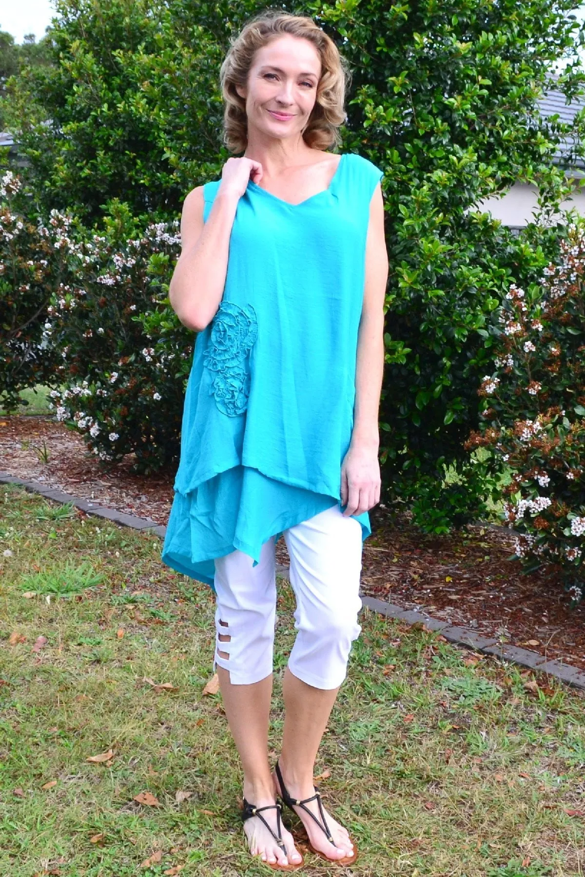 Blue Applique Sleeveless Tunic Top