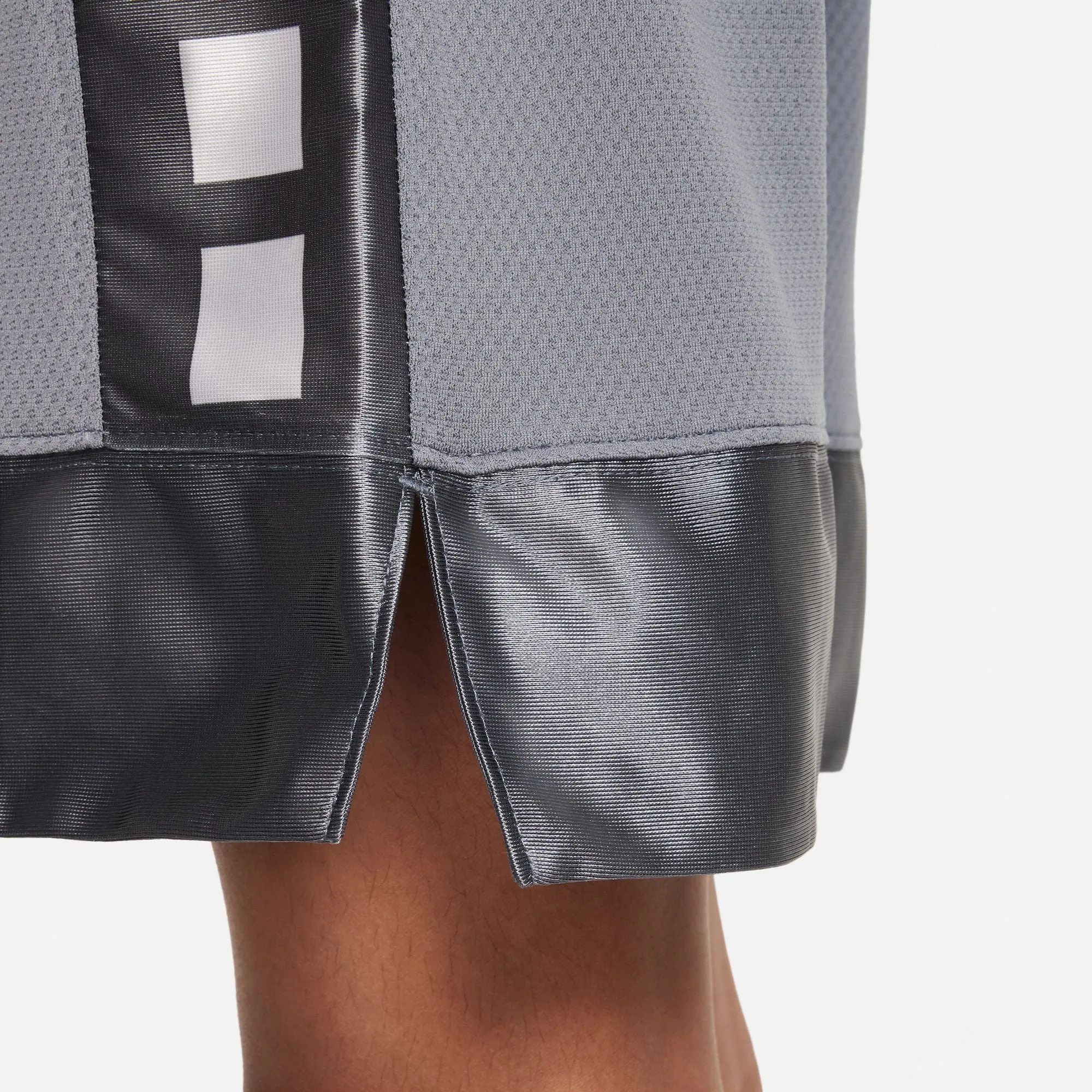 Boys' Nike Elite 23 Stripe Basketball Shorts