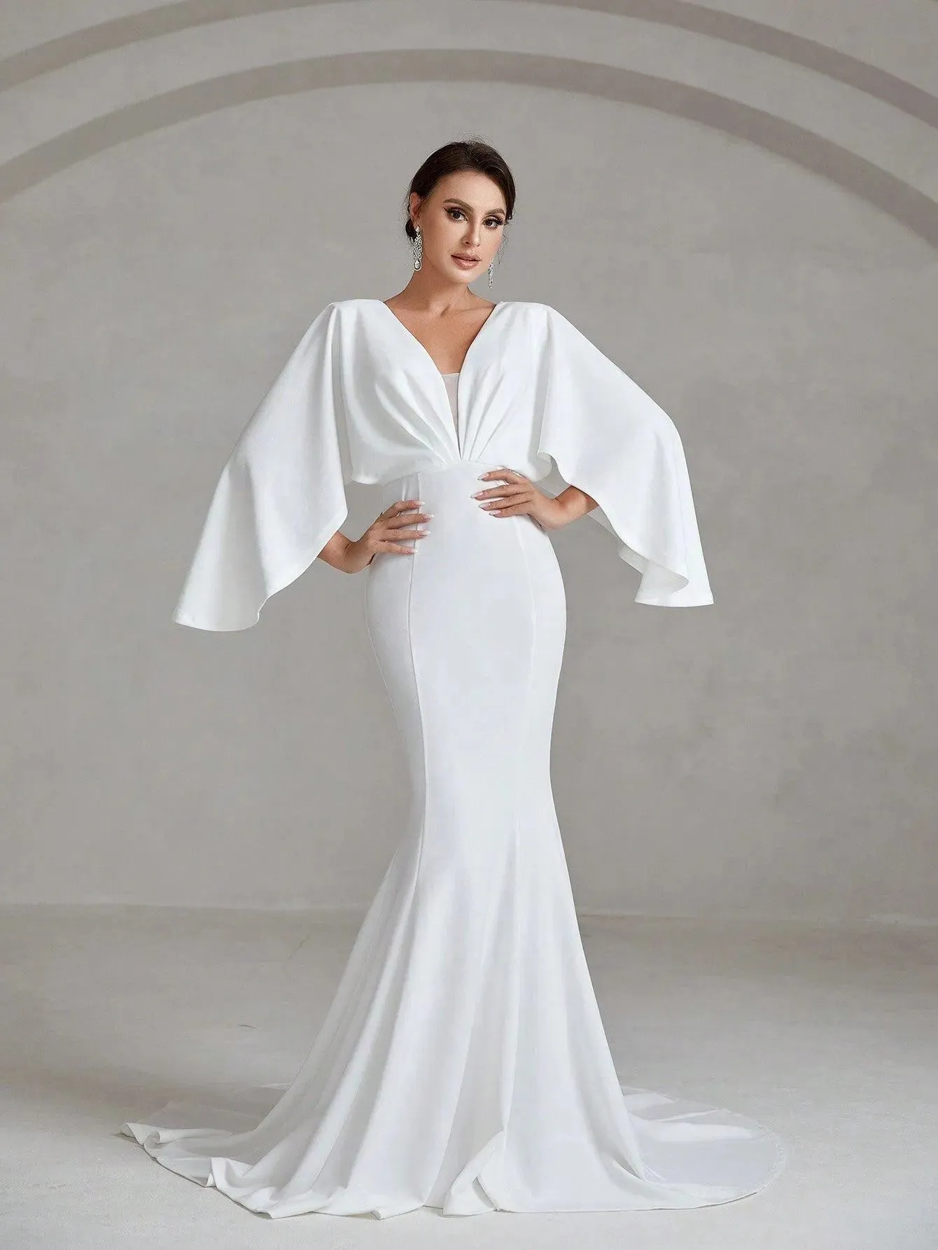 Elegant Cape Sleeves Mermaid Hem Wedding Dress