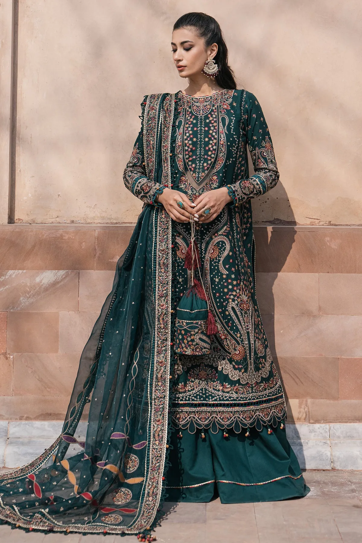 Embroidered Luxury Lawn SL24-D10