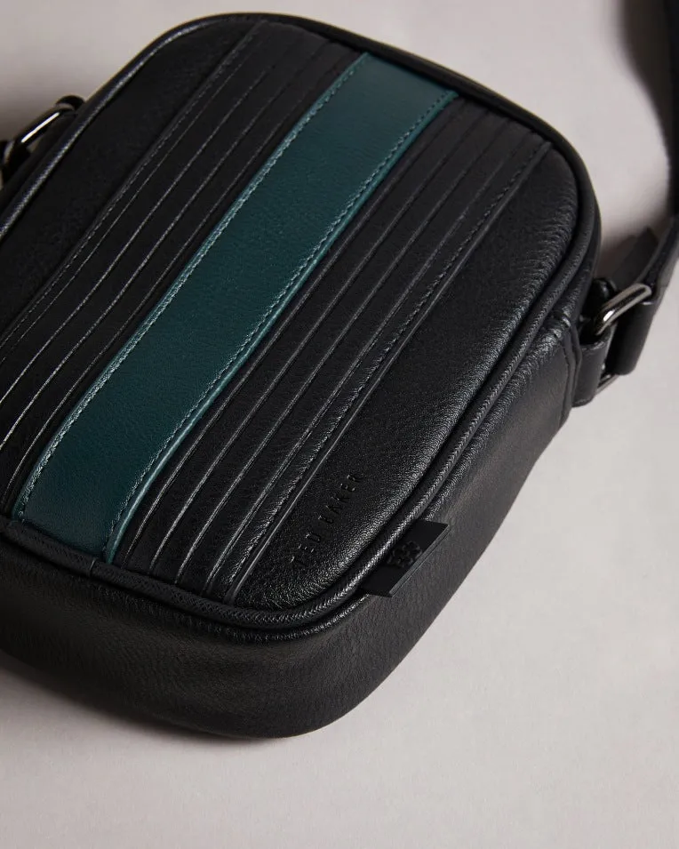 Evver Striped Pu Flight Bag Black