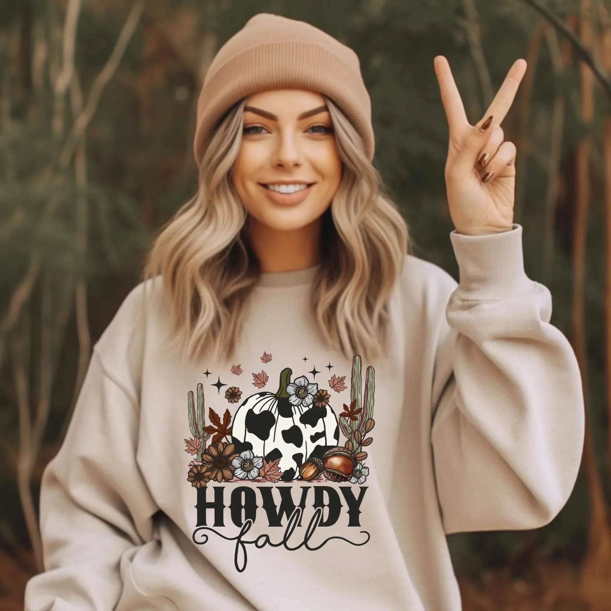 Howdy Fall Graphic Tee & Sweatshirt