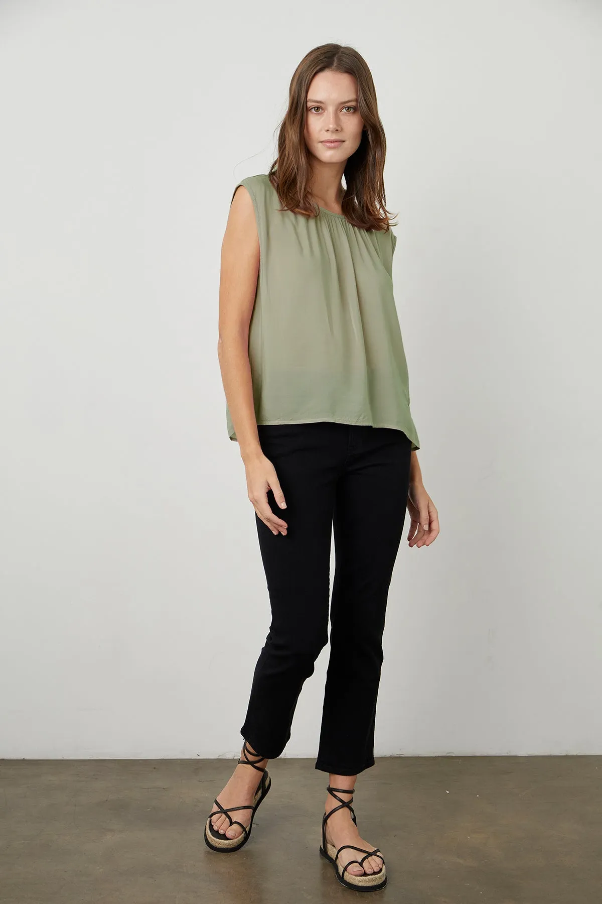 JADE CAP SLEEVE BLOUSE