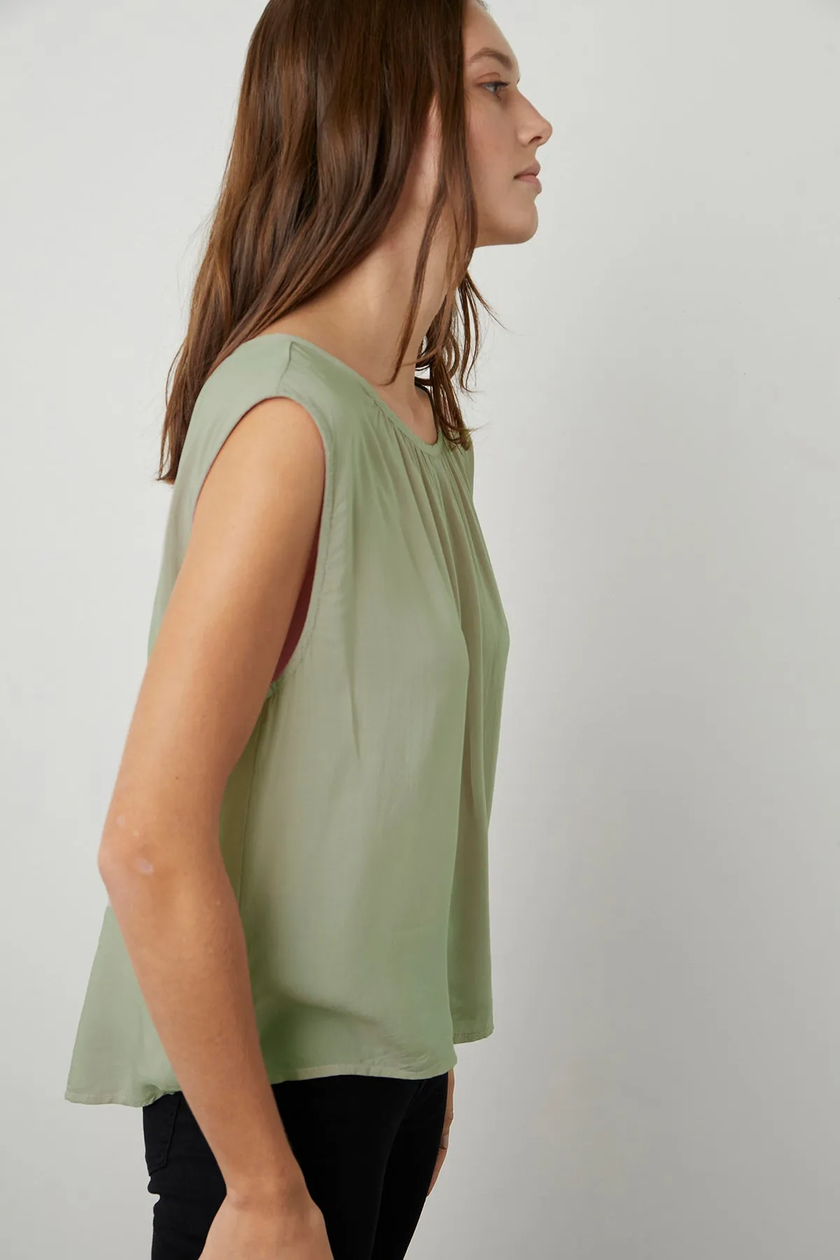 JADE CAP SLEEVE BLOUSE