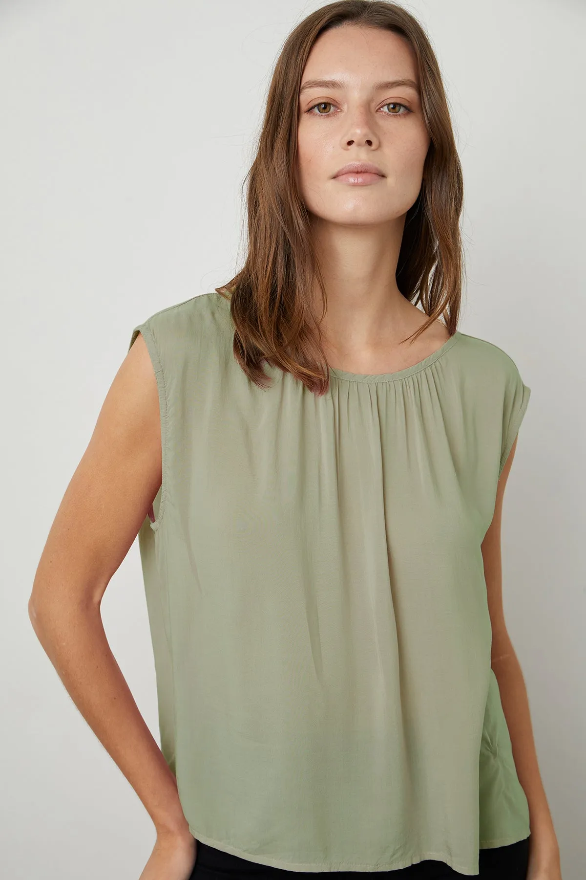 JADE CAP SLEEVE BLOUSE