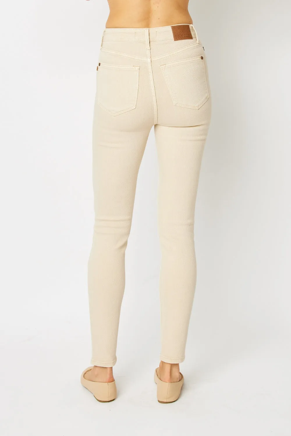 Just BE. Judy Blue Garment Dyed Tummy Control Skinny Jeans ~ Bone