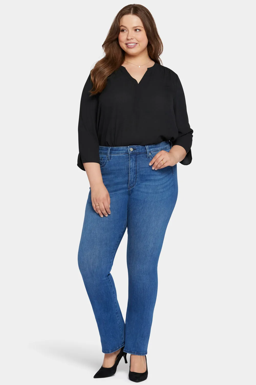 Le Silhouette Slim Bootcut Jeans In Plus Size - Amour