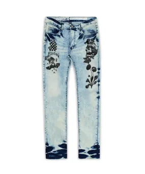 Plus Size Reach Graphic Print Light Wash Jeans