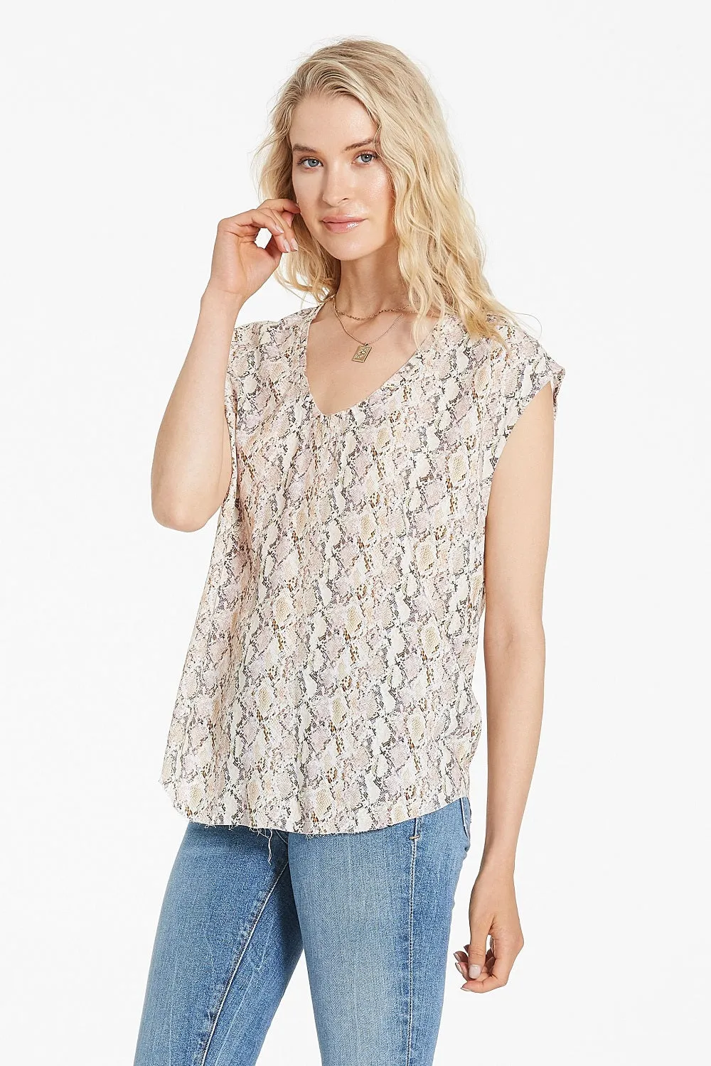 SLEEVELESS SNAKE PRINT TOP | MULTI