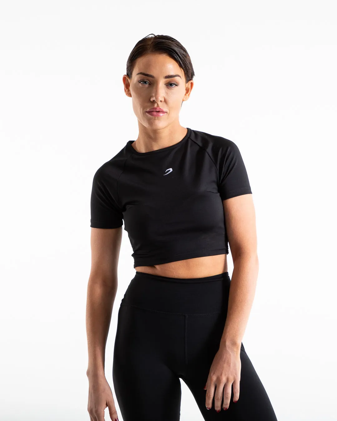 Training Short Sleeve Crop Top - Black